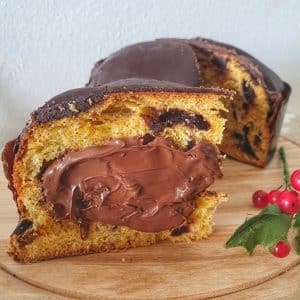 Panettone al cioccolato fondente e nocciole  peso 100gr